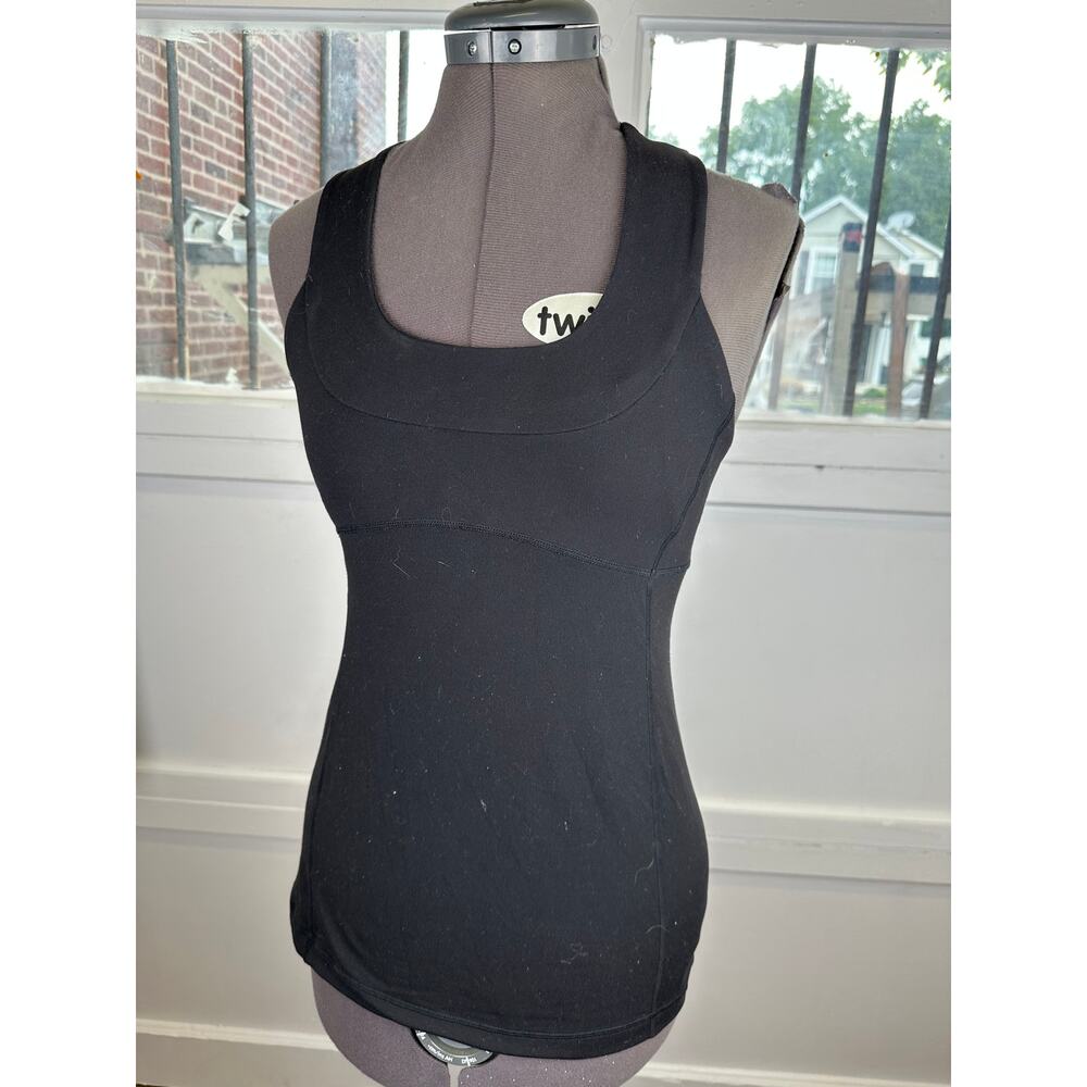 Lululemon Scoop Neck Razor Back Black Tank Women's Size 6
